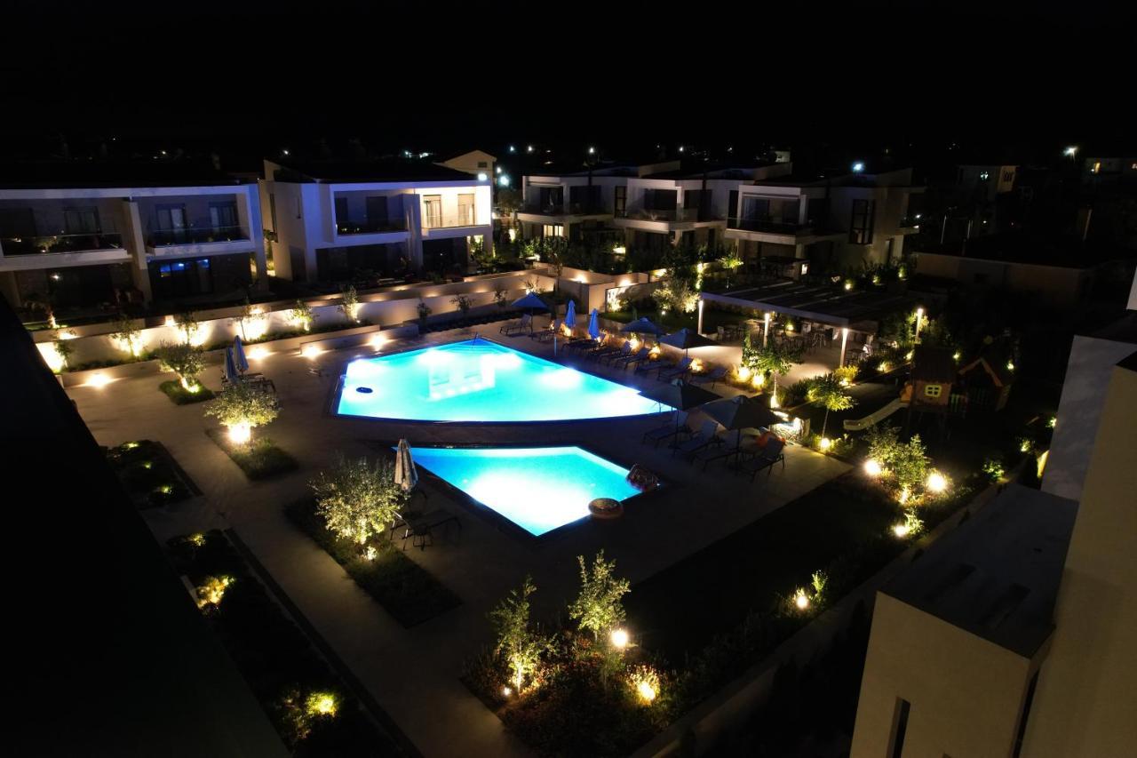 Olea Valley Holiday Villa Nikíti Eksteriør bilde