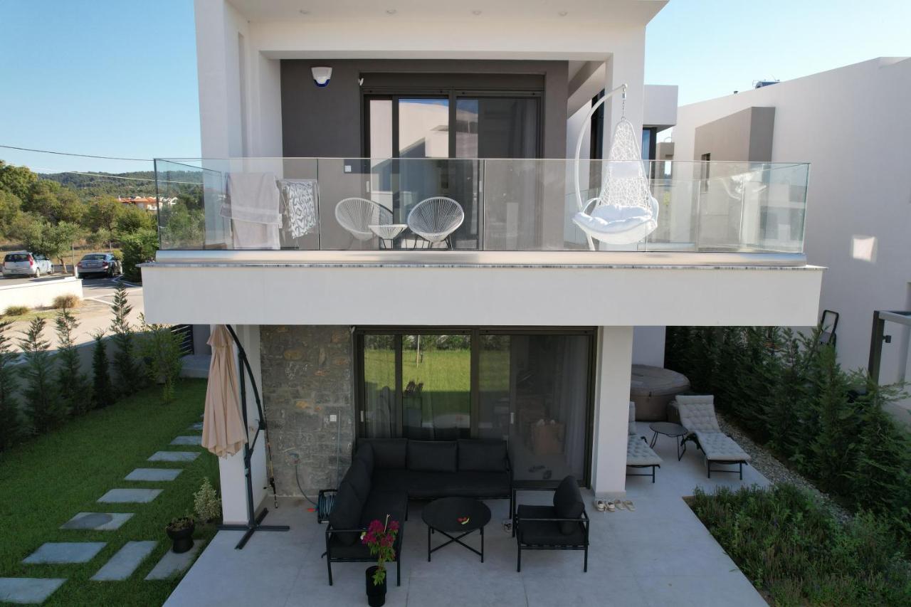 Olea Valley Holiday Villa Nikíti Eksteriør bilde