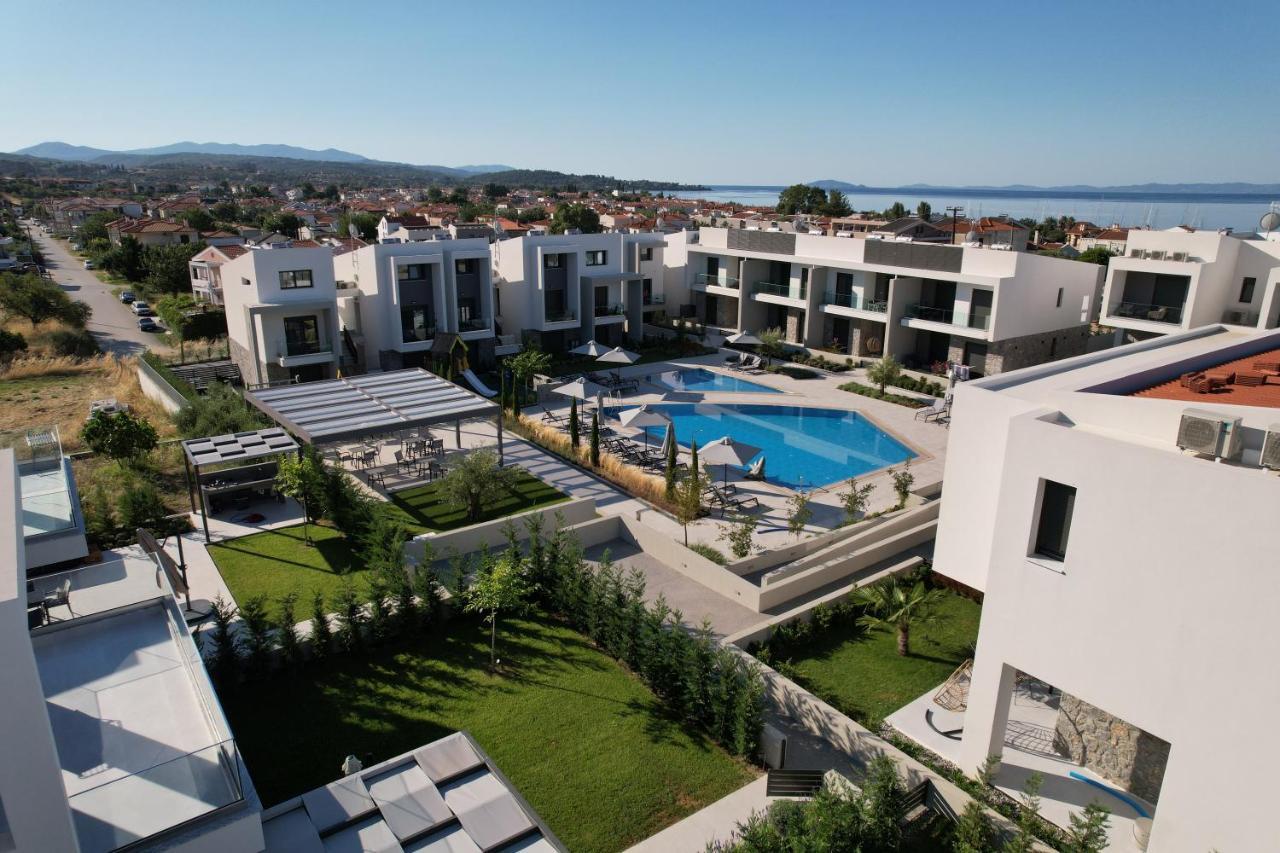 Olea Valley Holiday Villa Nikíti Eksteriør bilde