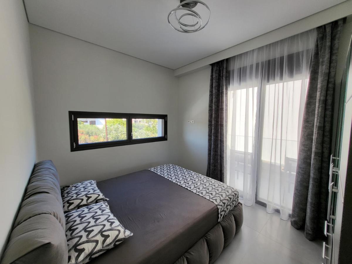 Olea Valley Holiday Villa Nikíti Eksteriør bilde