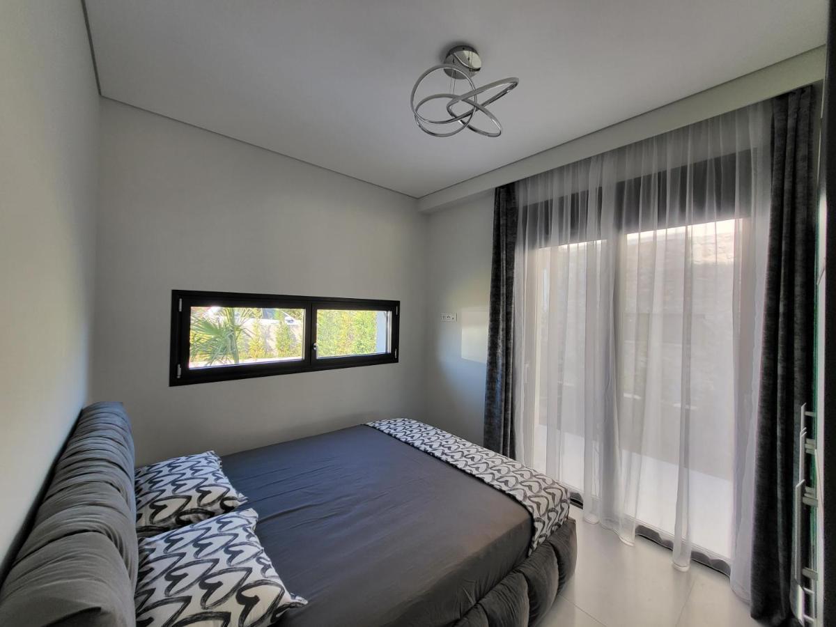 Olea Valley Holiday Villa Nikíti Eksteriør bilde