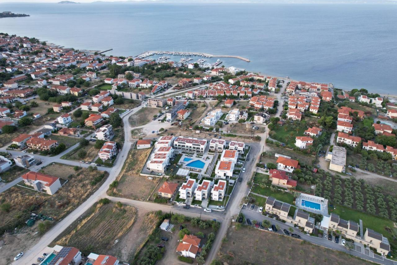 Olea Valley Holiday Villa Nikíti Eksteriør bilde